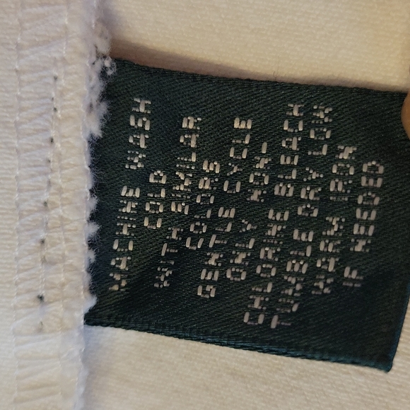 LAUREN JEANS CO. WHITE BUTTON DOWN DENIM JACKET. - Picture 8 of 11